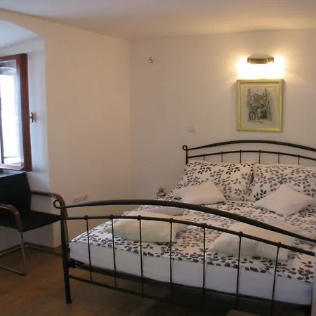 Noa Apartment
